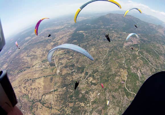 paragliding friends activity murcia alicante family